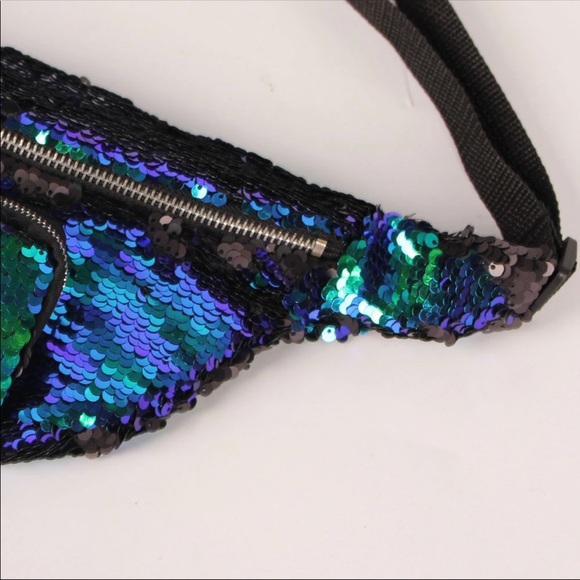 Sequin Fanny Pack - Picture 4 of 8